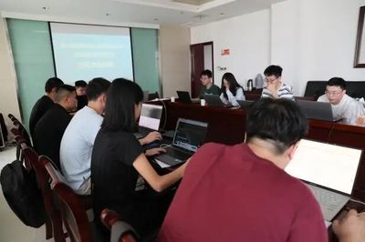 洛陽市總工會舉辦第八屆河南省職工職業(yè)技能大賽數(shù)據(jù)安全管理員賽項選拔賽，聚焦網(wǎng)絡(luò)安全技術(shù)人才選拔
